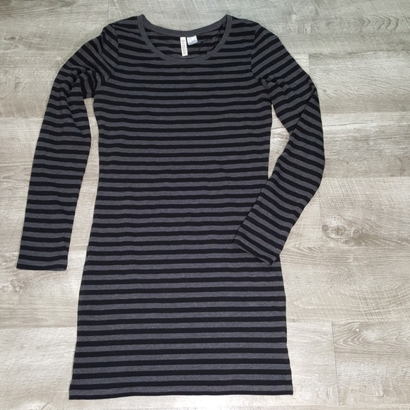 DIVIDCD woman's dress - Picture 2 of 8